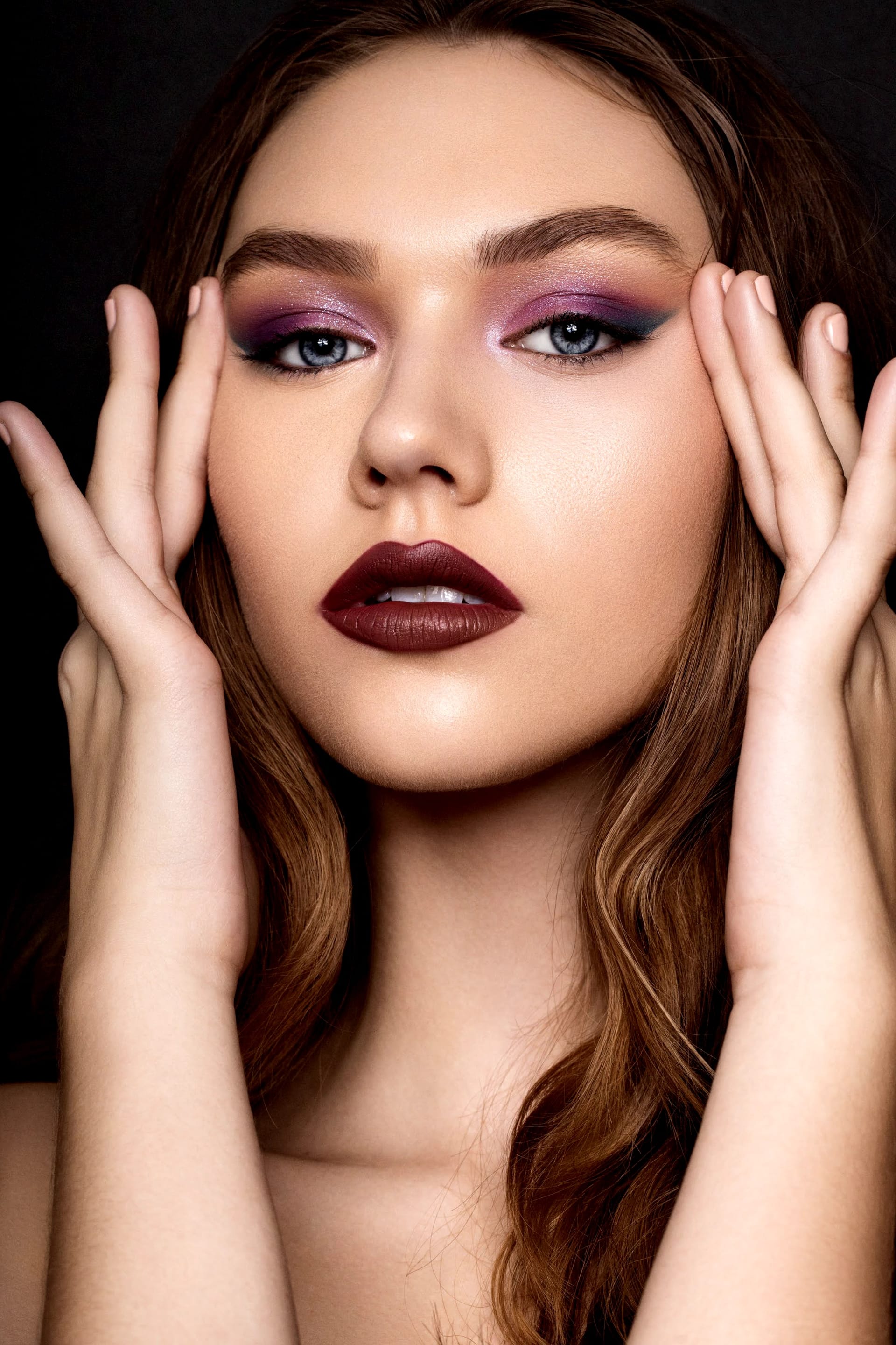 Purple eyeshadow makeup look