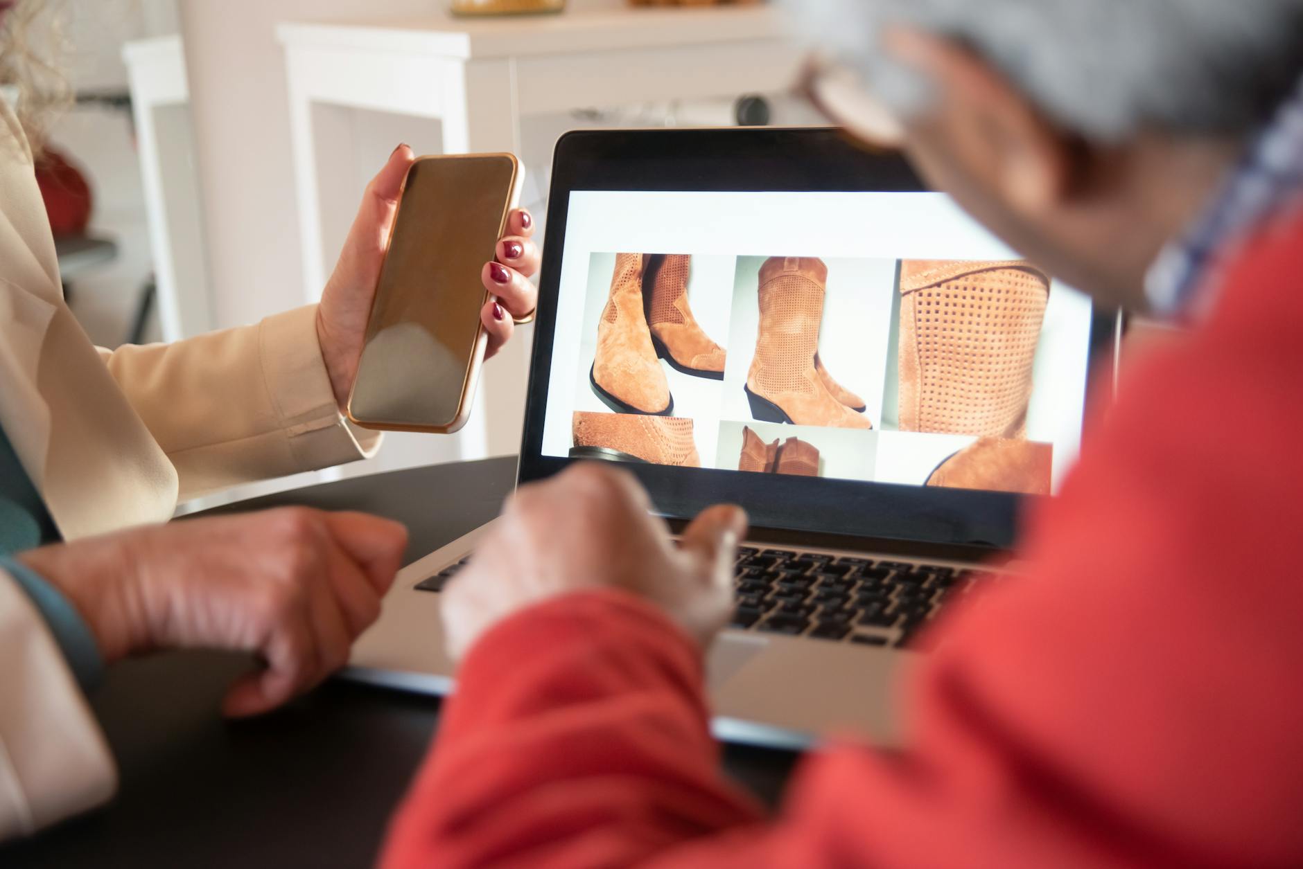 E-Commerce