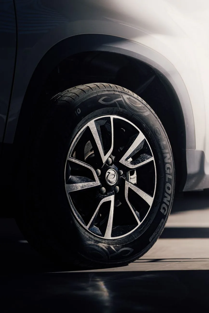 Shining detailed wheel and tire