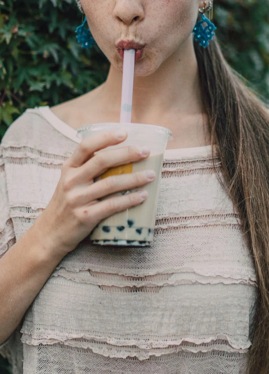 social girl sip